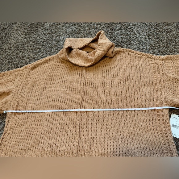 Free People Be Yours Camel Cowl Neck Pullover Sweater Slouchy Chenille Knit - Picture 9 of 11